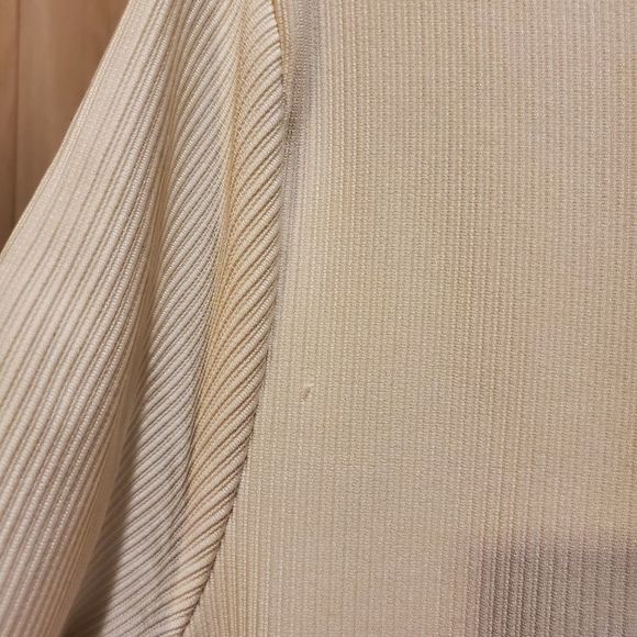 Forever 21 Plus Size Cream 3/4 Sleeve Dress - Picture 7 of 10